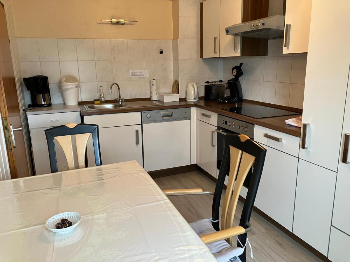 Ferienwohnung Im Gruenen Mit Balkon Хердеке Екстериор снимка