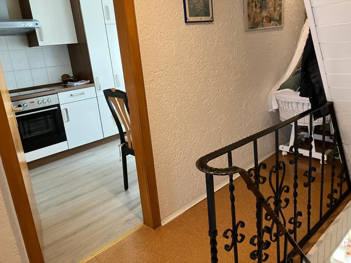 Ferienwohnung Im Gruenen Mit Balkon Хердеке Екстериор снимка